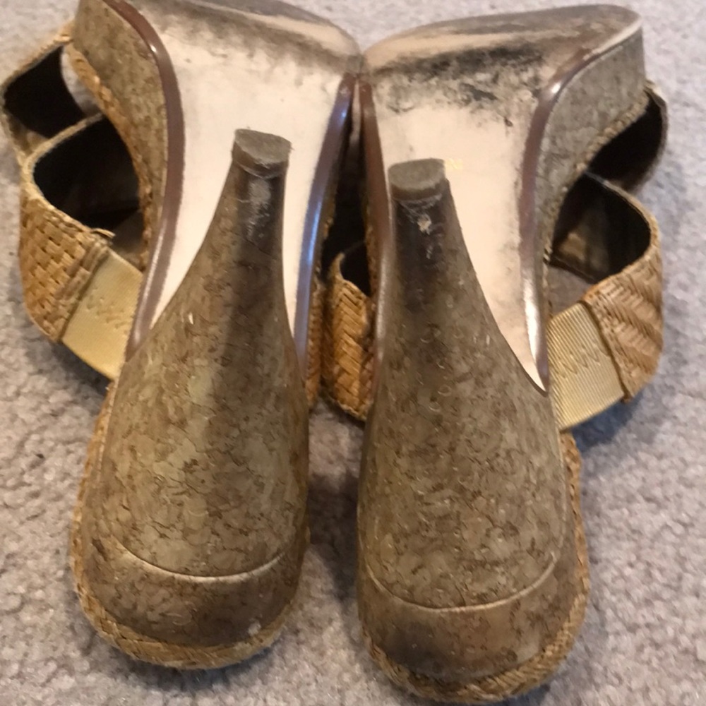 Sandals - Picture 4 of 4